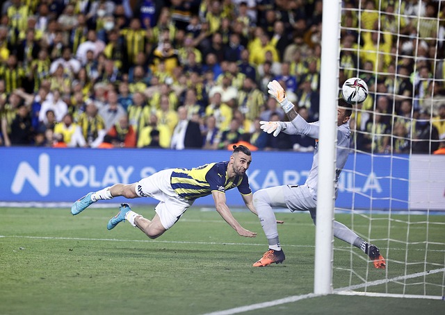 帕拉迪诺：我对下半场表现很满意，那不勒斯排榜首当之无愧